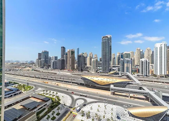 Serene Studio Retreat In Jlt