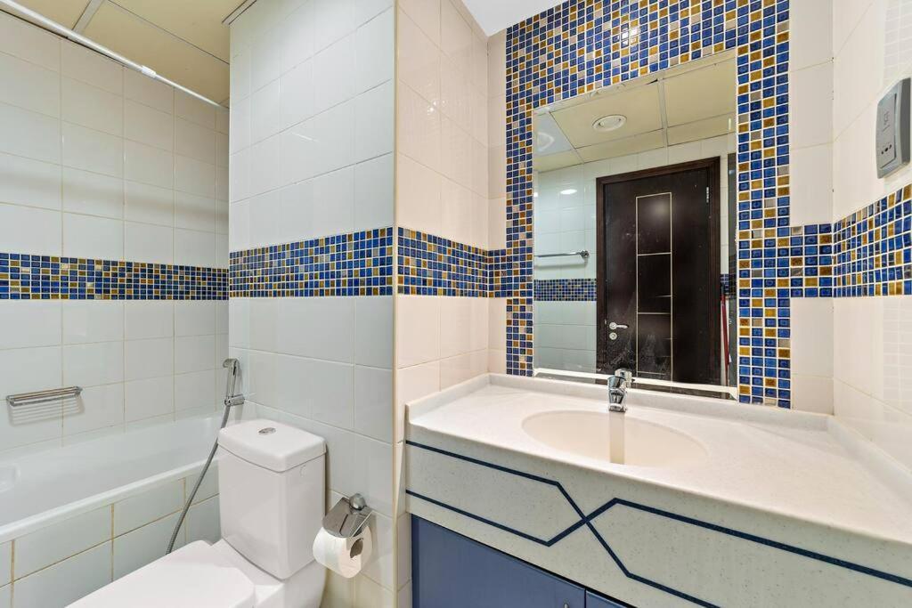Serene Retreat In Jlt *